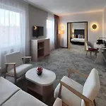 Hotel Ramada By Wyndham 4*
