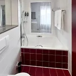 Ramada By Wyndham 4*
