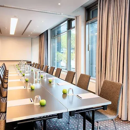 Hotel Ramada By Wyndham Essen