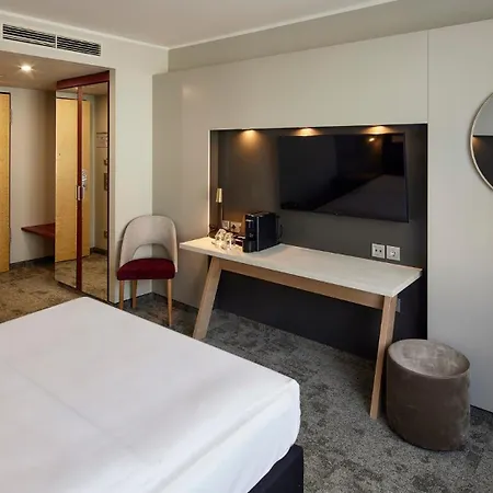 Hotel Ramada By Wyndham 4*