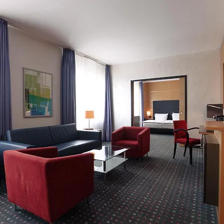 Hotel Ramada By Wyndham 4*