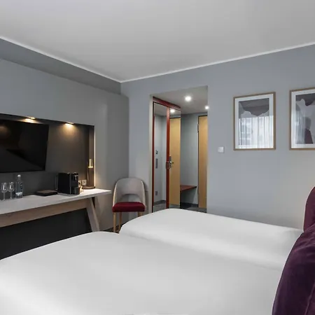 Ramada By Wyndham
