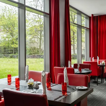 Hotel Ramada By Wyndham 4*