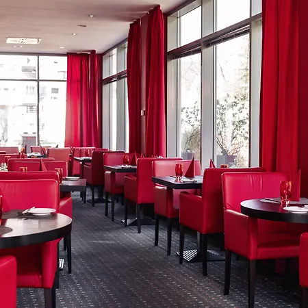 Ramada By Wyndham