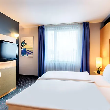 Ramada By Wyndham 4*