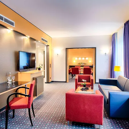 Ramada By Wyndham Hotel 4*