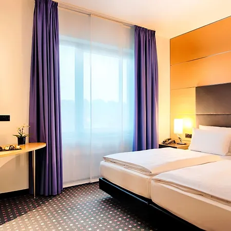 Hotel Ramada By Wyndham 4*