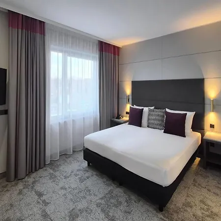 Ramada By Wyndham 4*