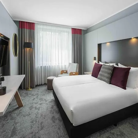 מלון Ramada By Wyndham אסן