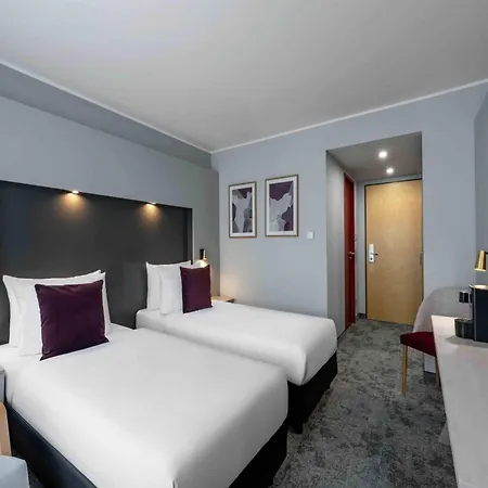 Ramada By Wyndham 4* אסן