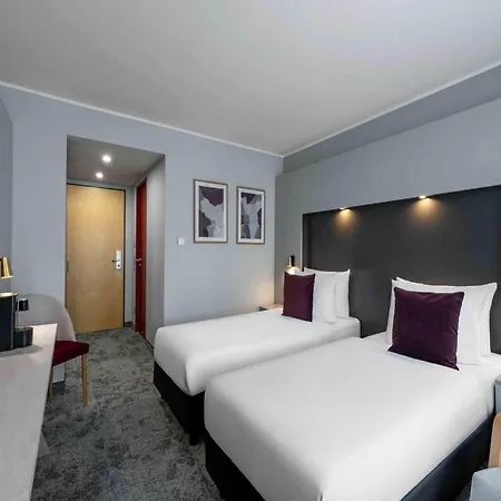 מלון Ramada By Wyndham