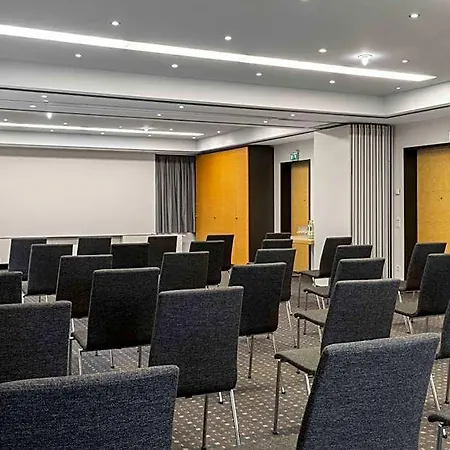 فندق Ramada By Wyndham 4*