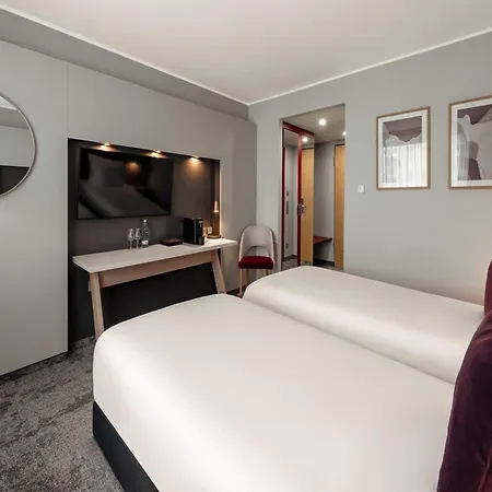 Ramada By Wyndham 4*