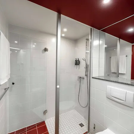 Ramada By Wyndham