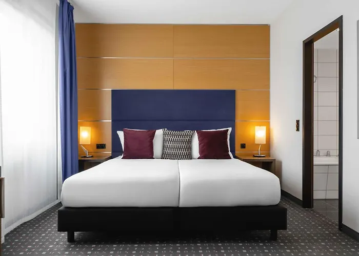 מלון Ramada By Wyndham אסן