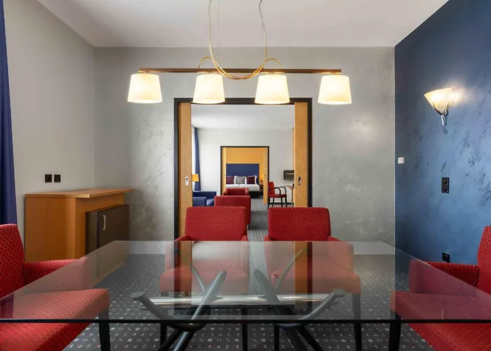 Ramada By Wyndham 4* אסן