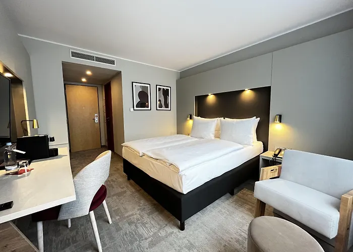 Ramada By Wyndham 4*