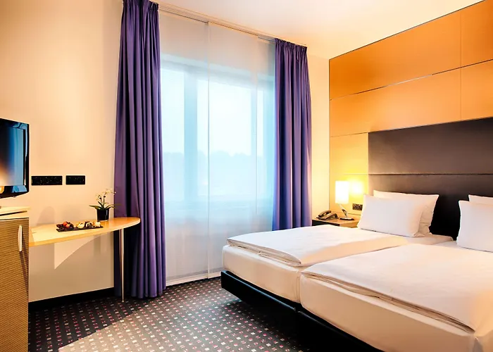 Hotel Ramada By Wyndham 4*