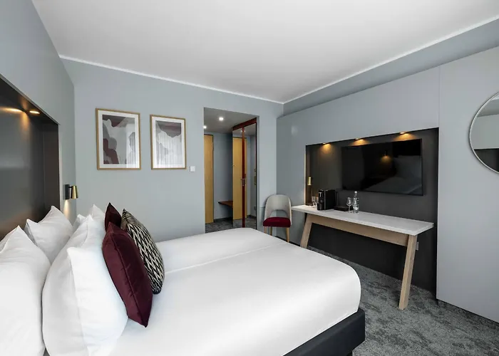 Ramada By Wyndham Hotel