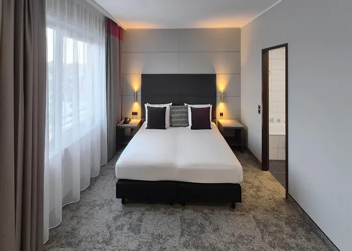 Hotel Ramada By Wyndham 4*