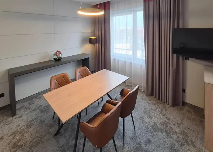 Hotel Ramada By Wyndham Essen